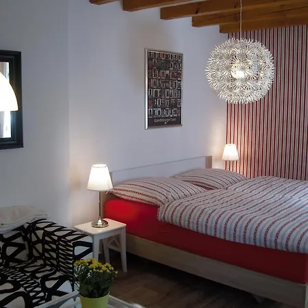 Ferienwohnungen Zur Kaiserstrasse Quedlinburg Kamer foto